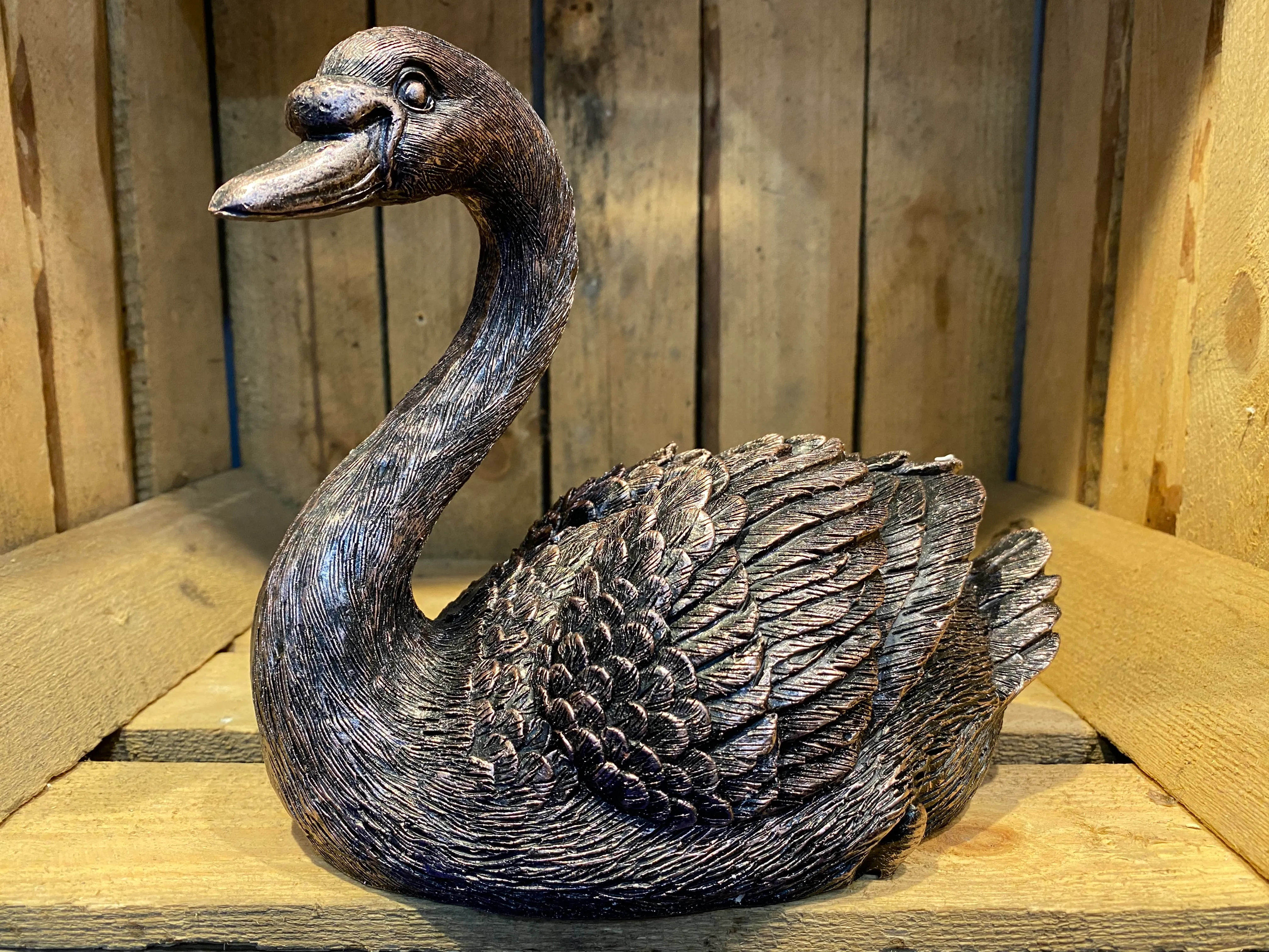 Medium Gracious Swan Bronze