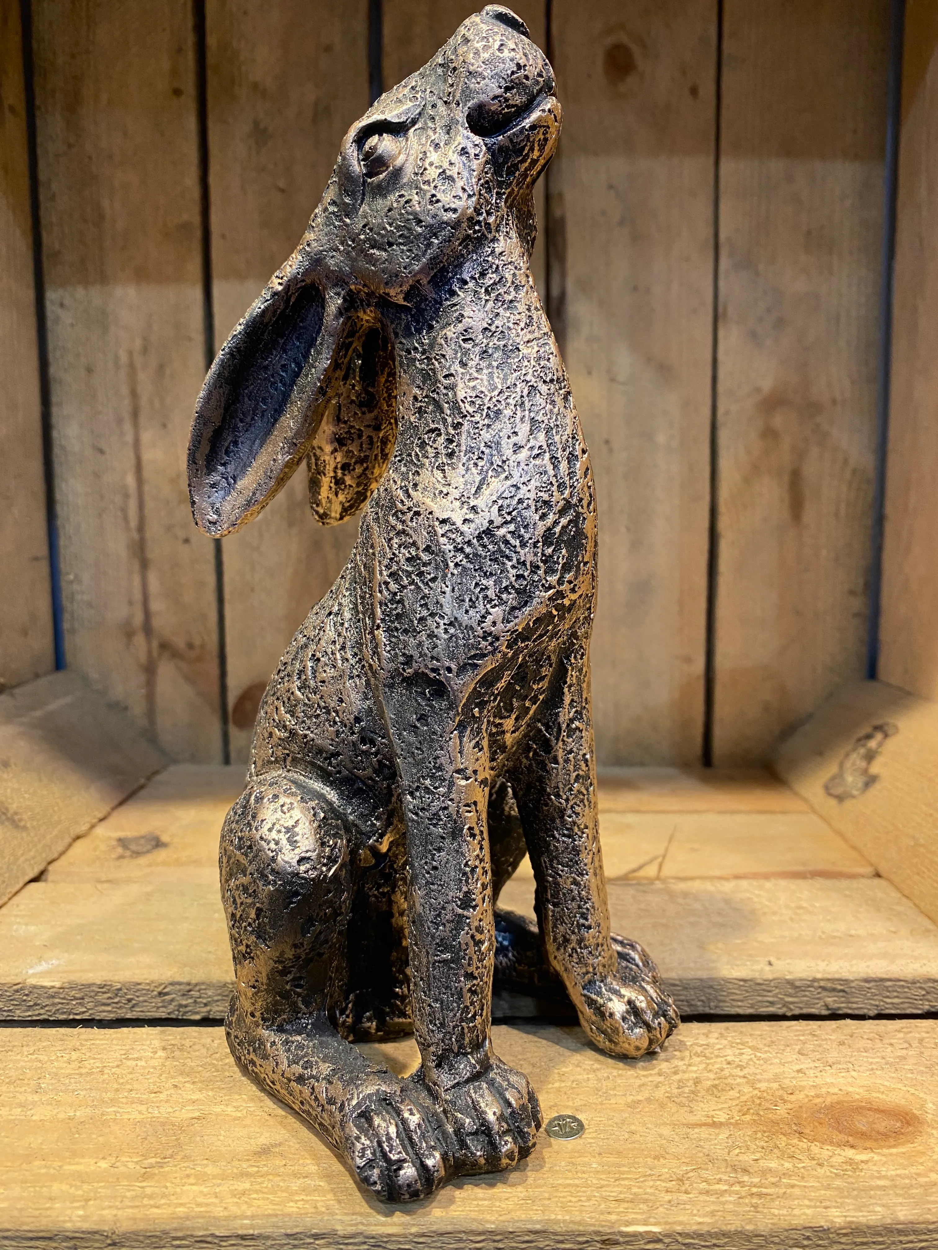 Moongazing hare - Medium new bronze